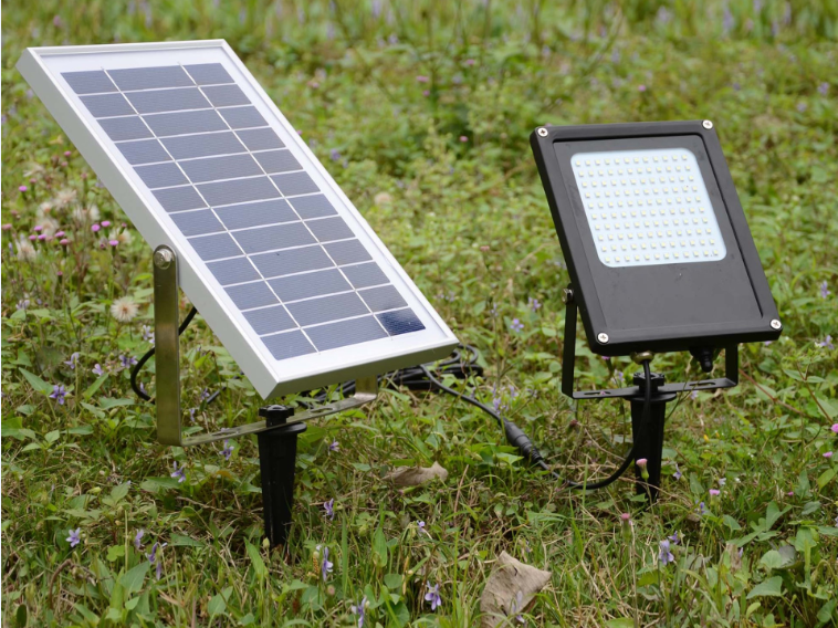 What are the tips for installing solar street lights?